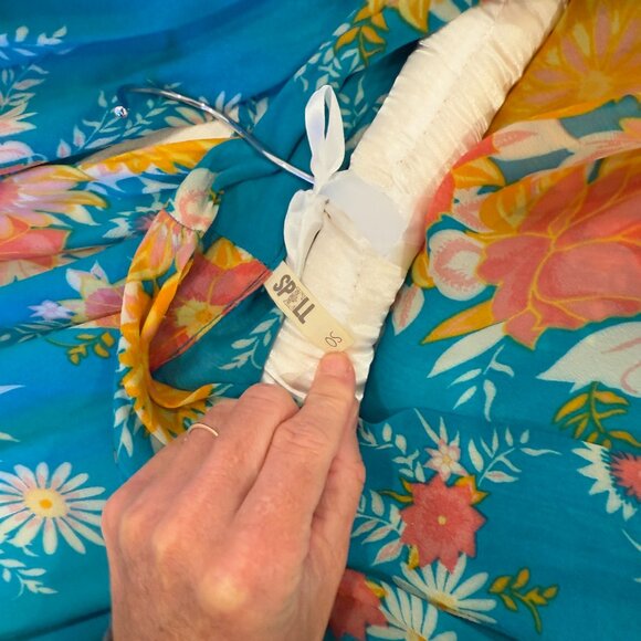 Spell Jagger Kimono Pristine Condition - Picture 11 of 14